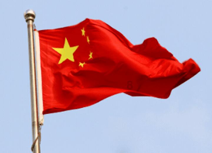广州队为自救一天开三场直播带货