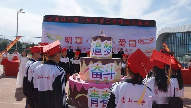 四根花岗岩柱是是华察致仕还乡,淡泊度日的见证