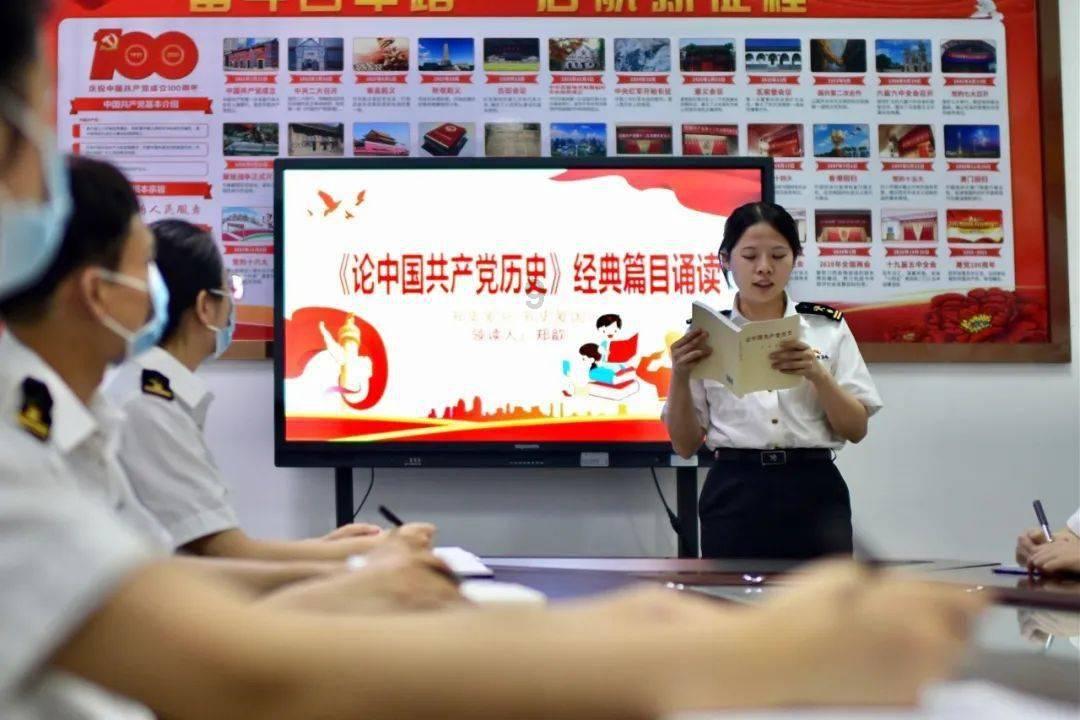 网友称多地动物园存在“猫猴共处”：有园方称为了抓老鼠，还有园方称是野猫找吃的