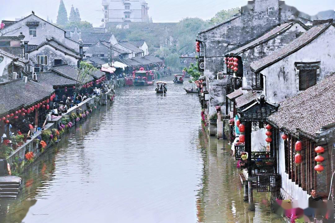 指导员过度劳累休克，战友误以为牺牲放山洞，被农民救活后成少将