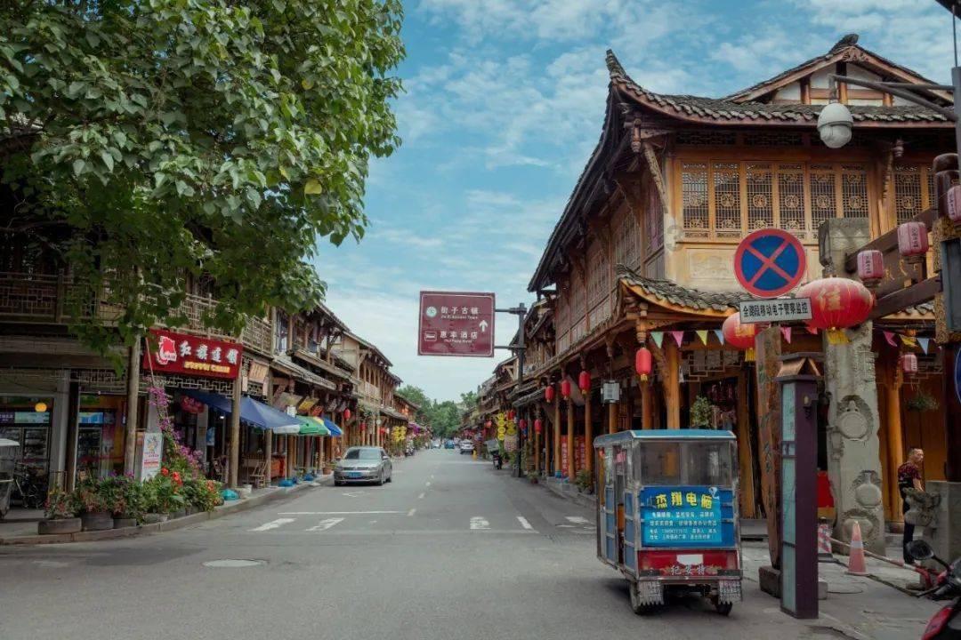 新春“龙令”登场,进阶并升至30级领取敖隐,典藏版可返600点券